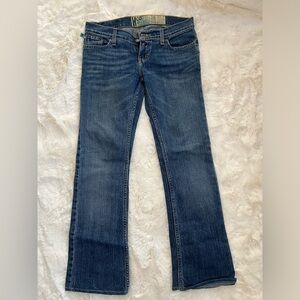 Vintage Hollister lowrise bootcut jeans size 1, waist 27.